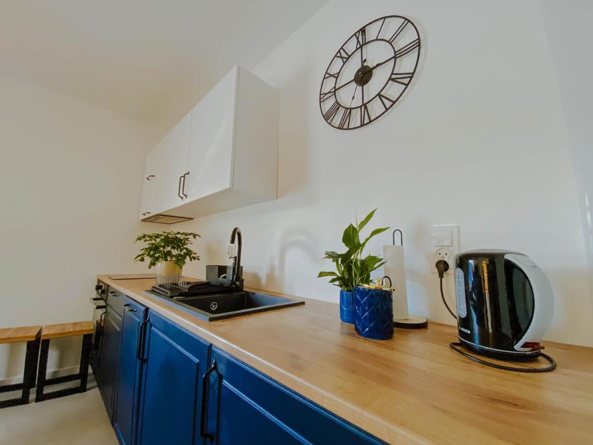 Cztery Pory Roku Apartment Wiele Exterior photo